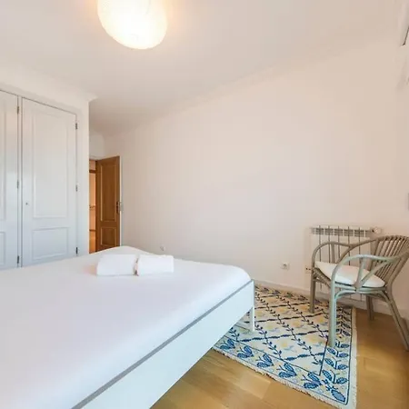 2 Bedroom With Garage Family Wonder Lisbon