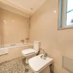 2 Bedroom With Garage Family Wonder Lägenhet