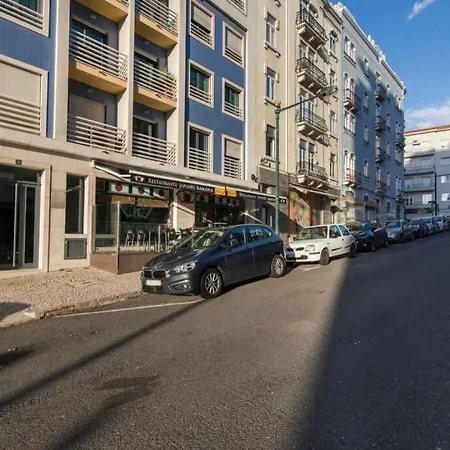 2 Bedroom With Garage Family Wonder Lägenhet Lisboa