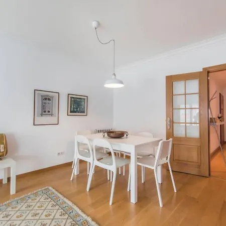 2 Bedroom With Garage Family Wonder * Лісабон